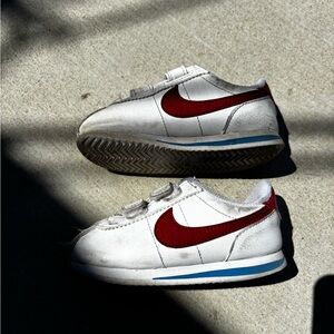 Nike Kids White and Red Sneakers